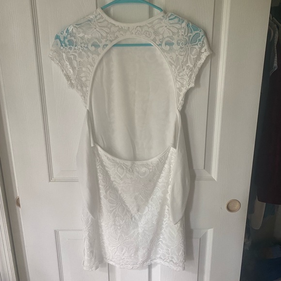 BRAND NEW Lucy in the sky dress - Picture 10 of 11